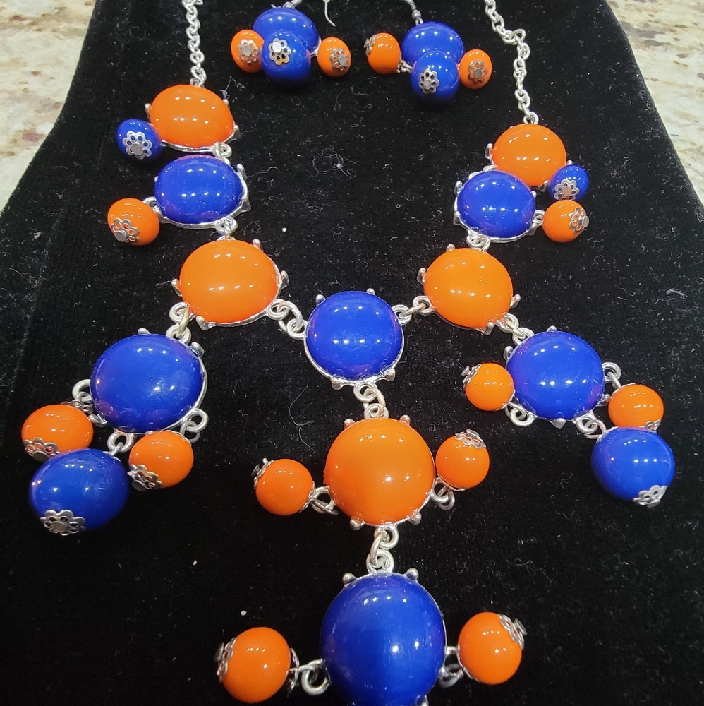 Blue and orange necklace set